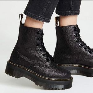 Dr Martens Molly